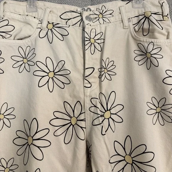 WE THE FREE PEOPLE DAISY Print wren Jeans Women's Size 30 Cream Cropped Denim - Picture 3 of 9